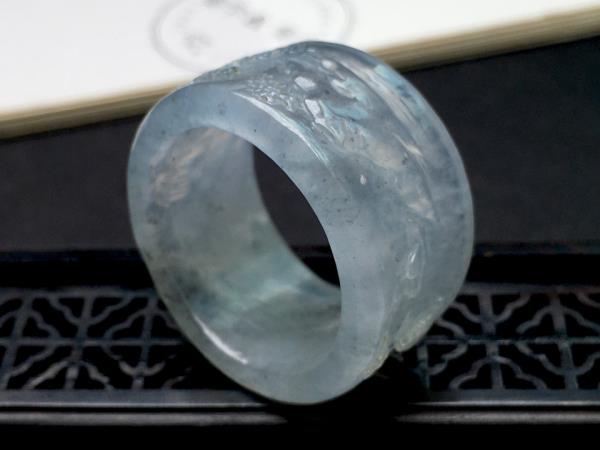 如何鉴定玻璃种翡翠 冰种翡翠如何鉴定