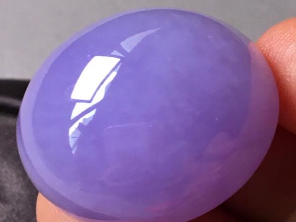 怎样辨别紫罗兰翡翠的真假 翡翠玉紫色有哪些颜色