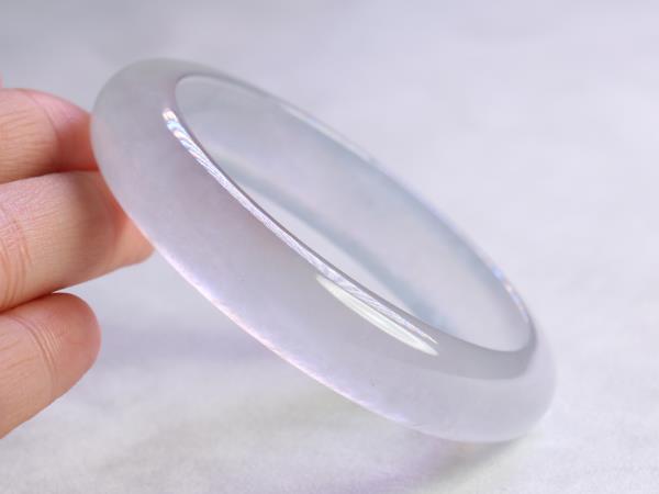 玻璃种翡翠的密度是多少